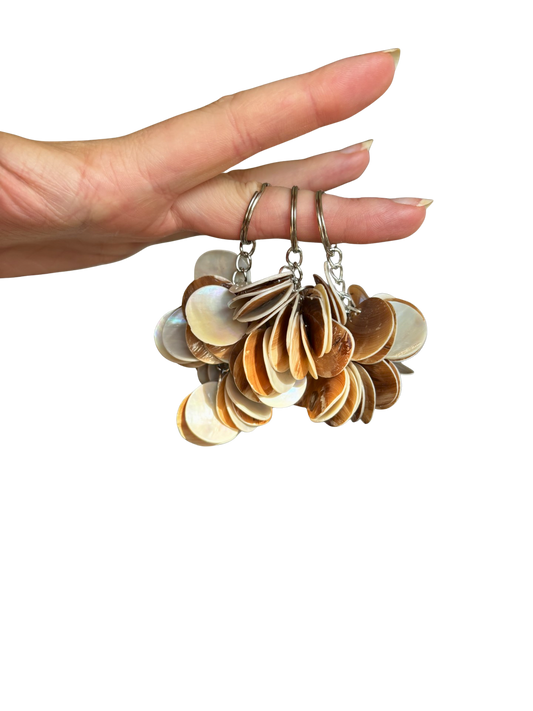 Mini Creamy Pearl Reworked Charm Chain